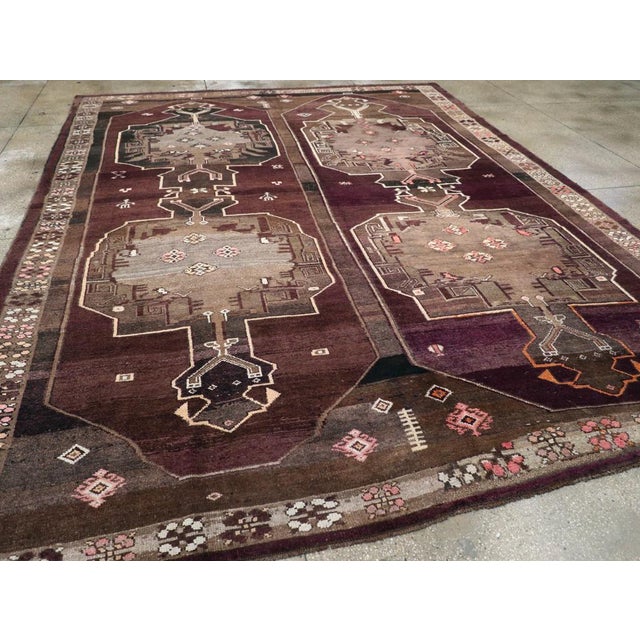 Galerie Shabab Collection Mid-20th Century Handmade Turkish Anatolian Tribal Room Size Carpet For Sale In New York - Image 6 of 8