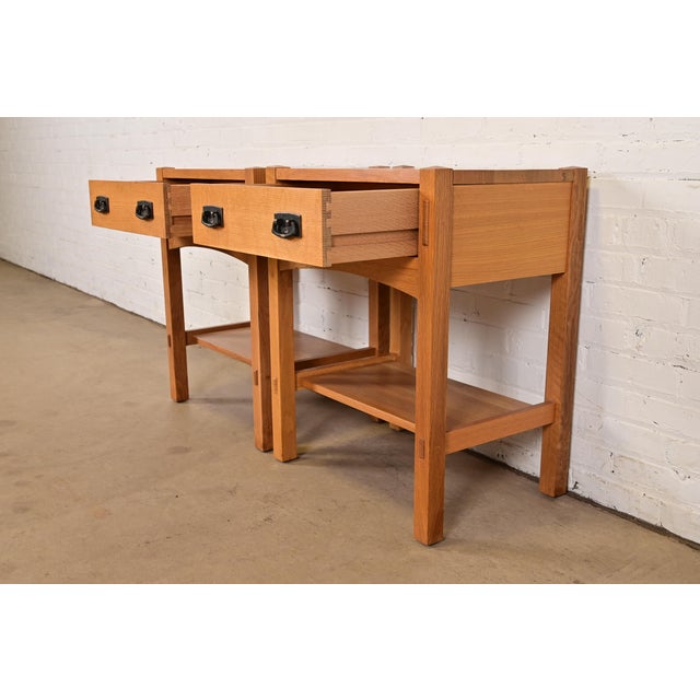 Stickley Mission Oak Arts & Crafts Nightstands or Side Tables, Pair For Sale In South Bend - Image 6 of 15