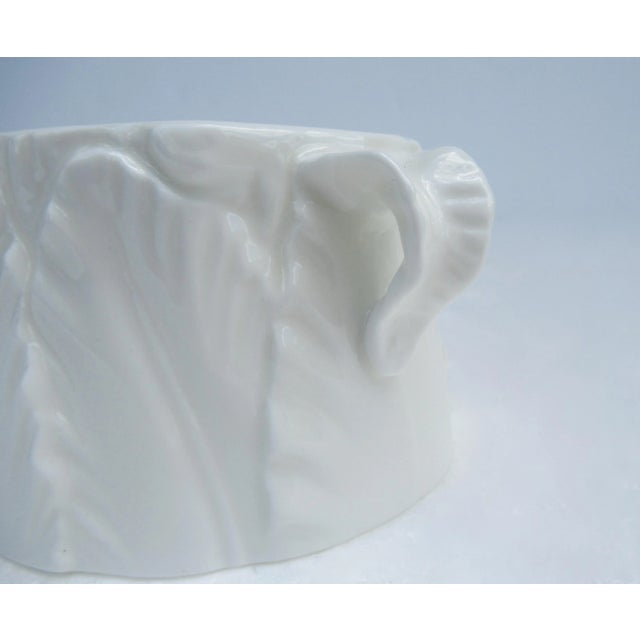 C.1951 English Royal Worcester Bone China, Blanc De Chin, Banana Leaf Motif Creamer & Sugar Server Set - 2 Pieces For Sale - Image 10 of 13