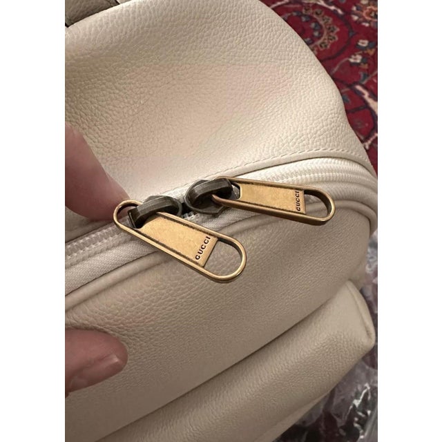 Gucci Gucci Logo Cripto Print Leather Ivory 100% Authentic W/ BOX! Unisex Backpack For Sale - Image 4 of 18