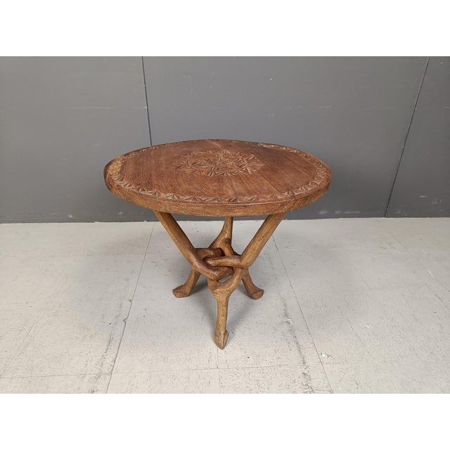 Brown Vintage Tribal Art Side Table, 1960s For Sale - Image 8 of 11