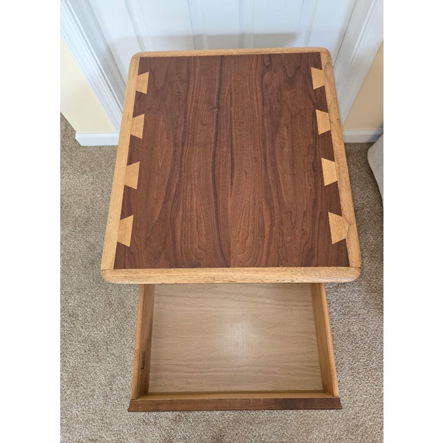 Wood 1960s Lane Acclaim MCM Side Table For Sale - Image 7 of 7