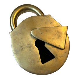 Example of Virginia Metalcrafters Organization Accessories