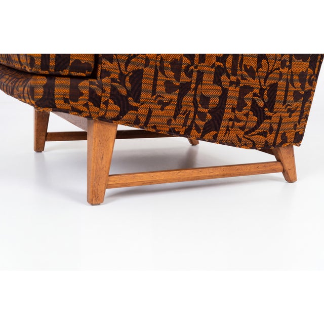Pair of Mid-Century Lounge Chairs by Heritage For Sale - Image 9 of 10