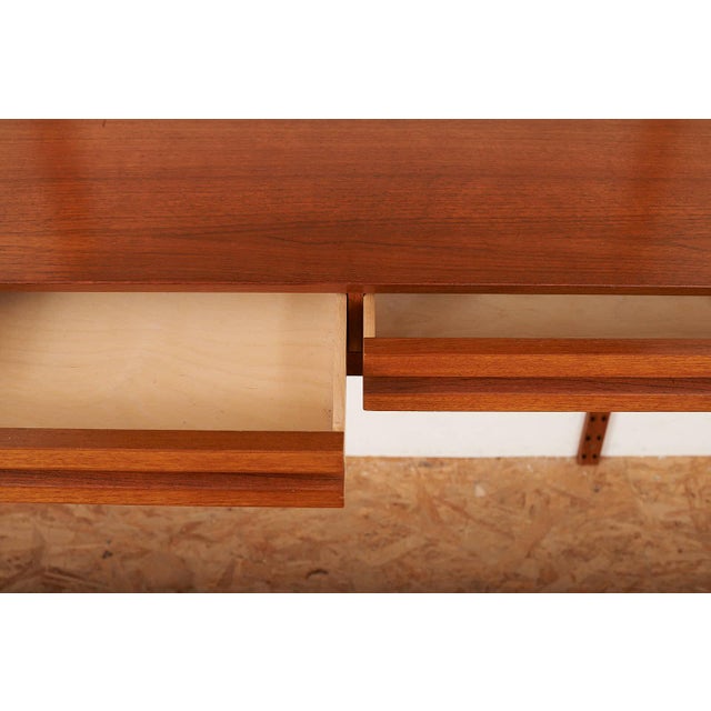 Wall Shelf Royal System 1 in Teak Wood with Writing Shelf & Black Metal Clip-on Lamp by Poul Cadovius for Cado, 1948 For Sale - Image 9 of 13