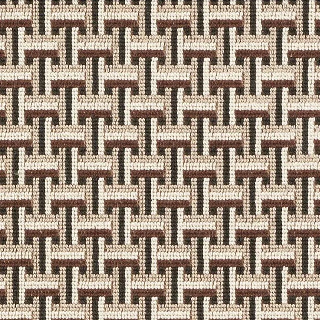This fabulous, four-color epingle is an uber stylish design that's worth every penny, because it will be going strong for...