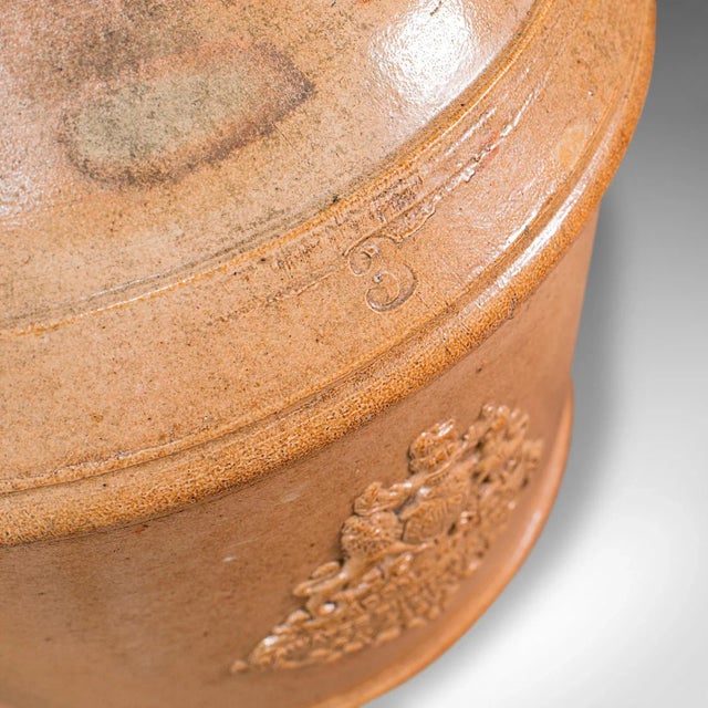 Brown 1870s Antique Victorian English Ceramic Decorative Water Purifying Filter For Sale - Image 8 of 13