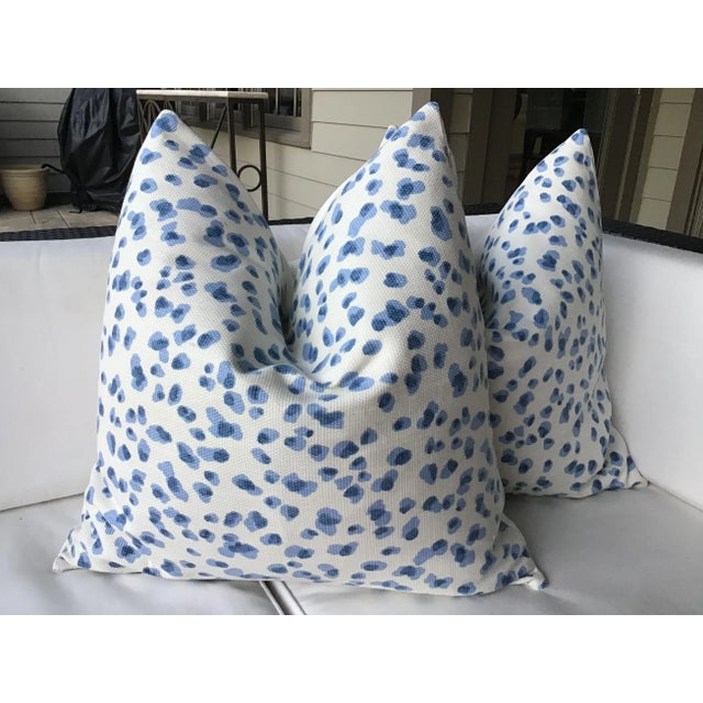 Contemporary Contemporary Ballard Designs “mira” Blue and White Droplet Fabric Pillows - a Pair, 21” For Sale - Image 3 of 3