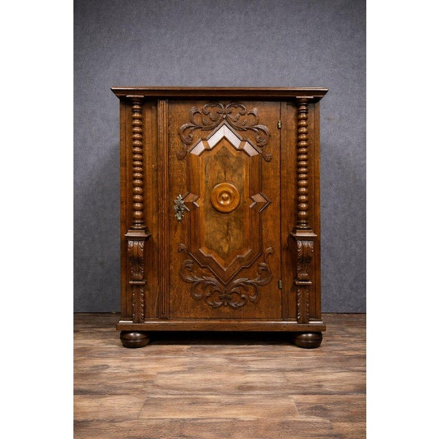 16th Century Buffet in Wood For Sale - Image 4 of 7