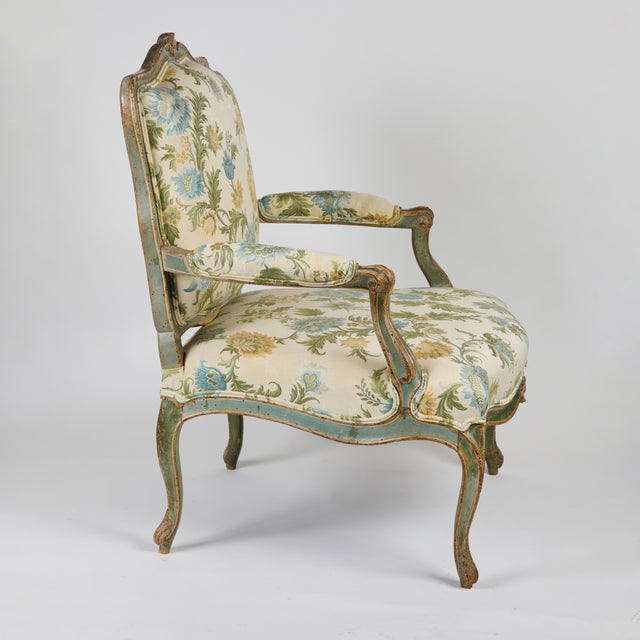 18th Century Painted French Armchair in Coraggio Fabric For Sale - Image 4 of 10