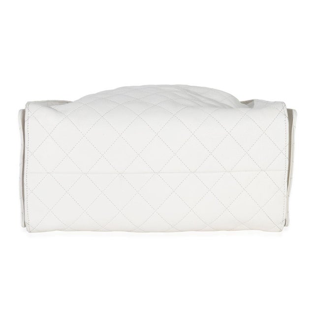 2020s White Quilted Caviar Large Chanel 25 Hobo Handbag For Sale - Image 5 of 9