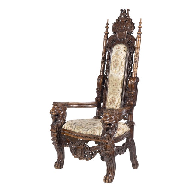 Early 20th Century English Armchair For Sale