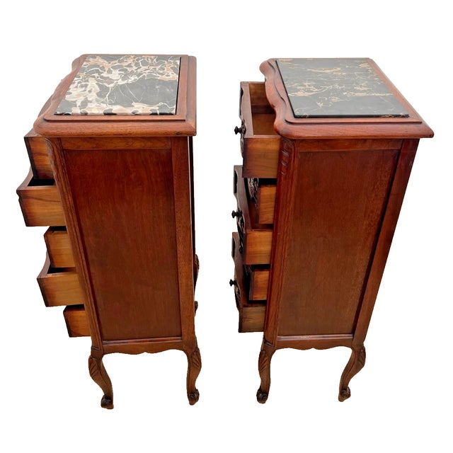 1920s Antique Pair of French Nightstands Bedside Tables Five Hand Carved Drawers For Sale - Image 5 of 13