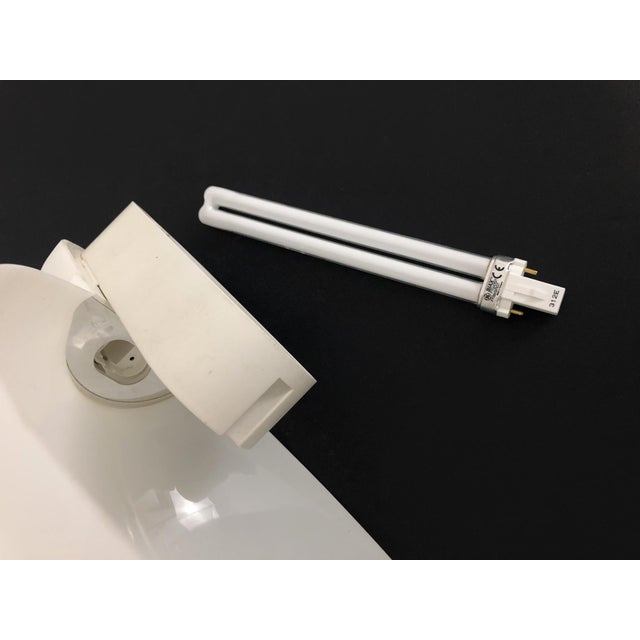 White Vintage Italian Lightbulb-Shaped Wall Sconces, 1980s, Set of 2 For Sale - Image 8 of 11