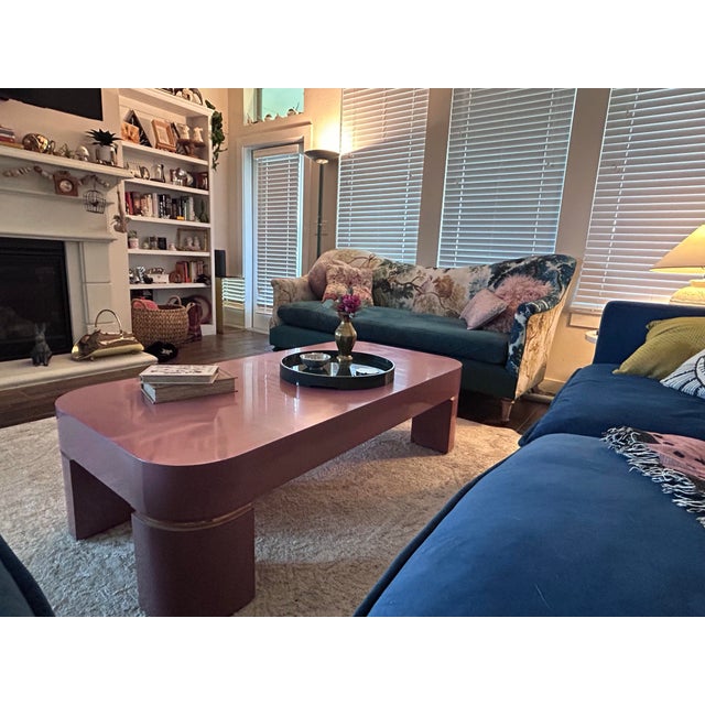Mid-Century Modern Vintage Postmodern Mauve Lacquer Coffee Table / Sculptural Display Table For Sale - Image 3 of 4