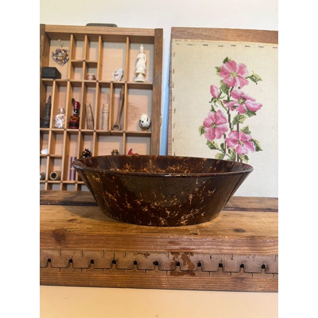 1970s Antique Late 19th Century Rockingham Pottery Bowl For Sale - Image 5 of 6