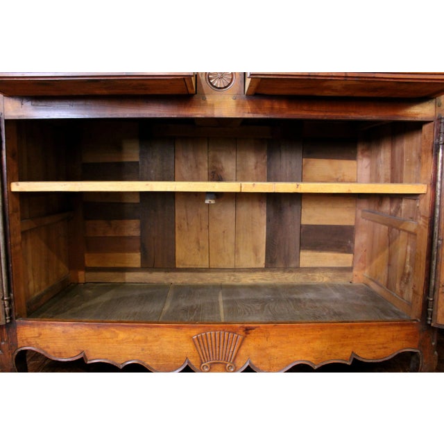 Late 18th Century Circa 1780 Louis XVI Period Country French Buffet For Sale - Image 5 of 5