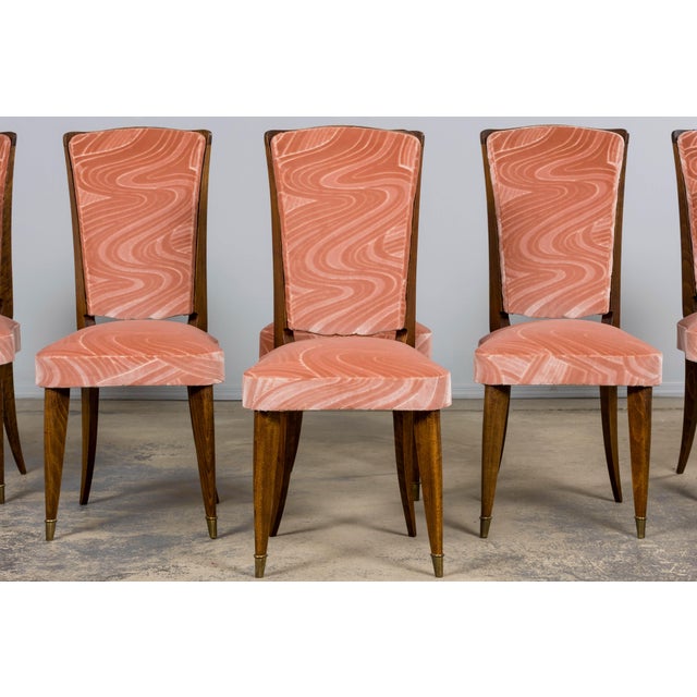 1940s French Parisian Art Deco Oak Dining Chairs in Blush Velvet - Set of 6 For Sale - Image 4 of 18