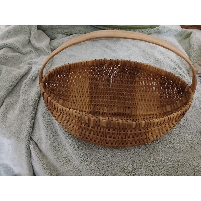 Antique Woven Splint Buttocks Basket Gathering Basket For Sale In Naples, FL - Image 6 of 7