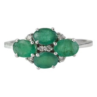 1.9ct Emerald and Diamond Cluster Ring for Women in 925 Silver, Size 7 For Sale