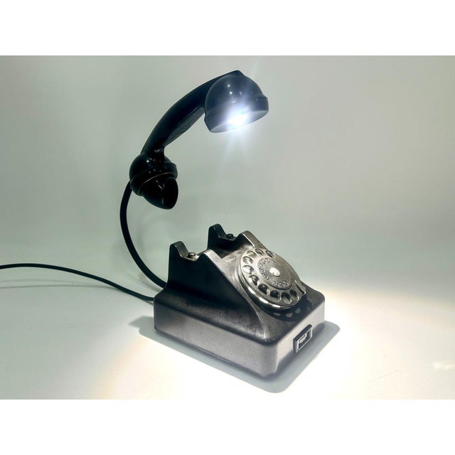 An original polish telephone from the 1950s has undergone an interesting modification, thanks to which it has gained a new...