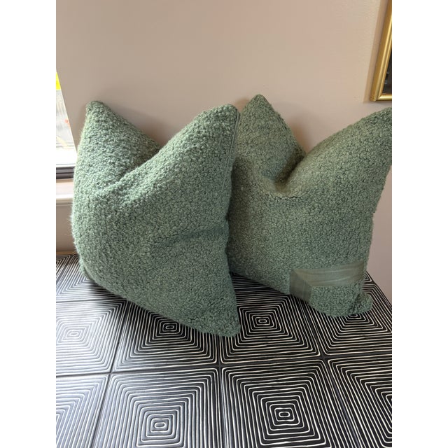 Mid-Century Modern Pair of Holly Hunt Mint Boucle Pillows 20” For Sale - Image 3 of 7