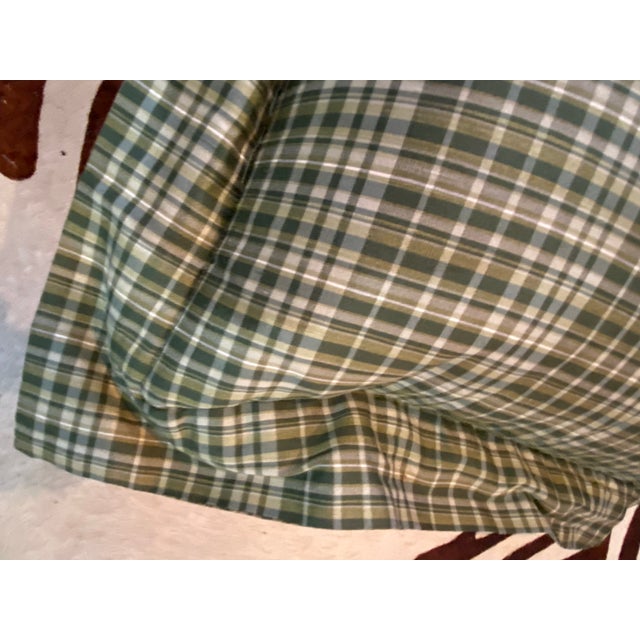 Green Scalamandré Elsie De Wolf Lumbar Pillow For Sale - Image 8 of 11