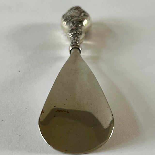 1900 - 1909 Antique Repoussé Sterling Silver Shoe Horn For Sale - Image 5 of 13
