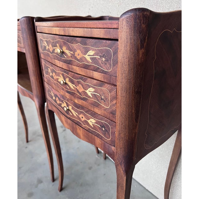 Wood 20th Century Pair of Marquetry Darkness Walnut Nightstands Tables With Drawers For Sale - Image 7 of 9