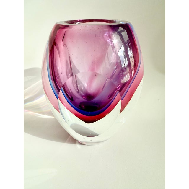 1970s Vintage Murano Sommerso Art Glass Flavio Poli Seguso Venetian Facet Cased Vase 5.5'' For Sale - Image 5 of 10