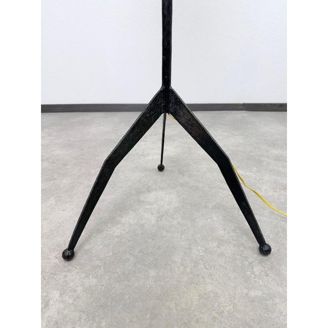 Black Brutalist Scoubidou Floor Lamp in Iron and Yellow Plastic, 1970s For Sale - Image 8 of 11