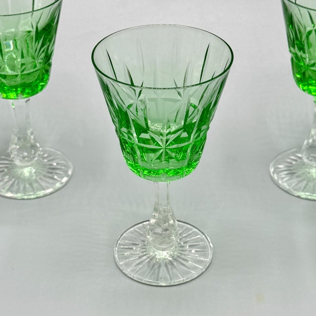 Vintage Emerald Green Cut Crystal Wine Glasses from Cristalería San Carlos, Argentina, 1950s, Set of 8 For Sale - Image 12 of 18