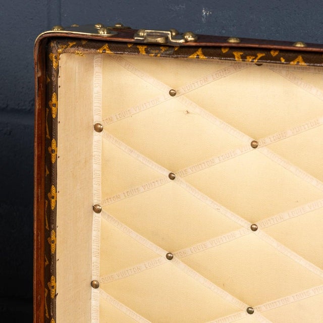 Antique 20th Century Trunk in Monogram Canvas from Louis Vuitton, France, 1910 For Sale - Image 13 of 18