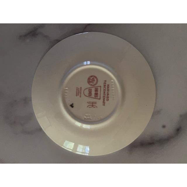 1930s Wedgwood The American School Harvard University Tercentenary Demitasse Set of 4 Cups and Saucers - 8 pcs For Sale - Image 11 of 11