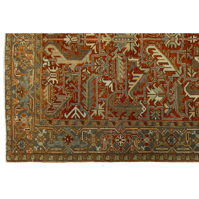 6x9 Antique Persian Heriz Serapi Rug Hand-Knotted Wool, Geometric Medallion For Sale - Image 4 of 9