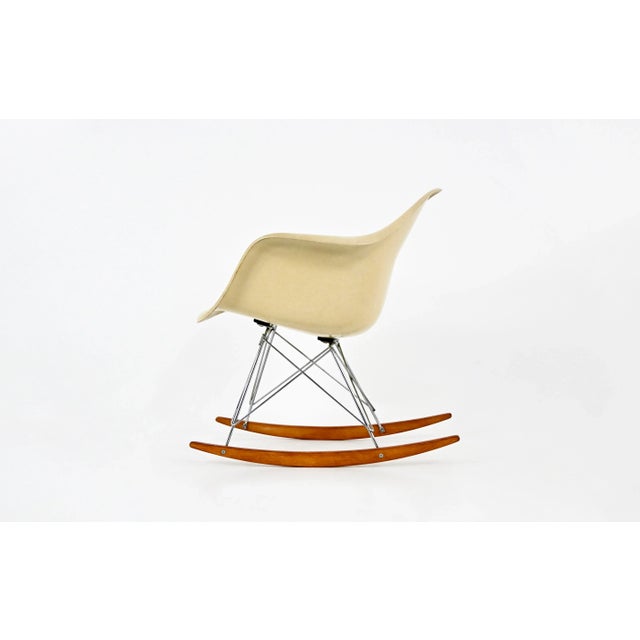 RAR Rocking Chair by Charles & Ray Eames for Herman Miller, 1960s For Sale - Image 6 of 11