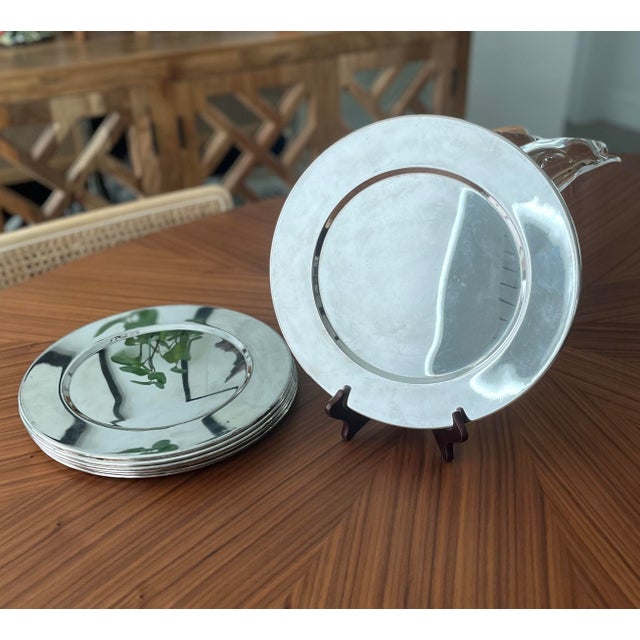 These traditional beauties provide a gorgeous base for any layered place settings. Absolute stunners and perfect for the...