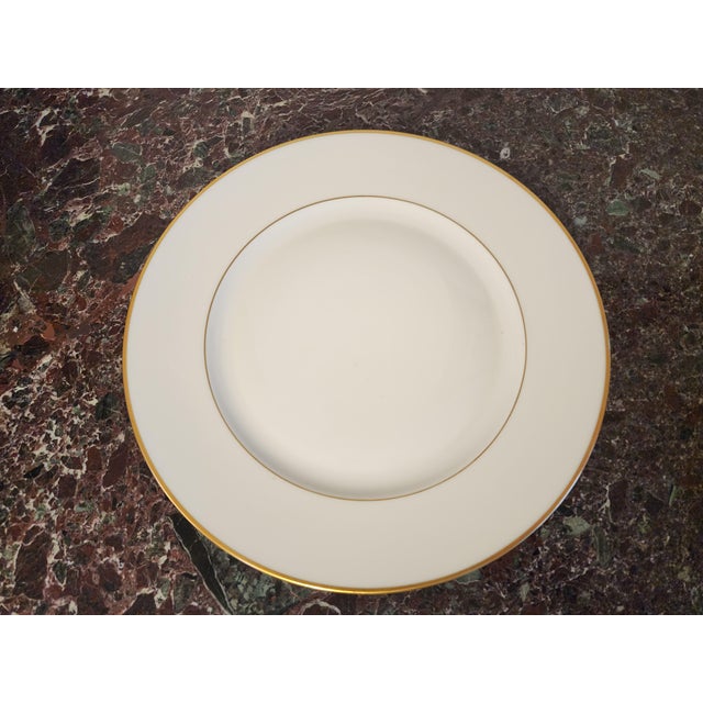 H&C Selb Bavaria Germany Heinrich Anmut 14092 White & Gold Dinnerware Service for 12 A pure white fine Bavarian porcelain...