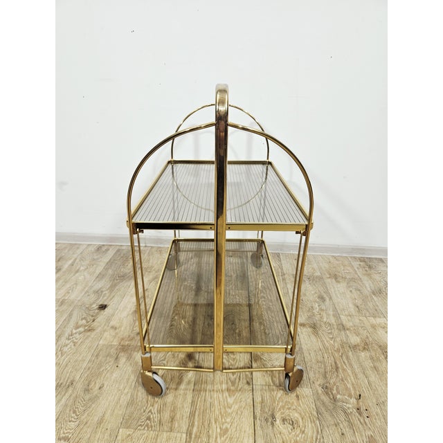 Metal Mid-Century Modern Folding Bar Cart in Brass and Ribbed Acrylic Glass, 1960s For Sale - Image 7 of 18