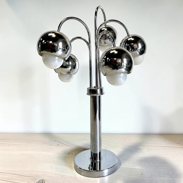 Robert Sonneman Robert Sonneman Style Chrome Atomic Waterfall Table Lamp For Sale - Image 4 of 9