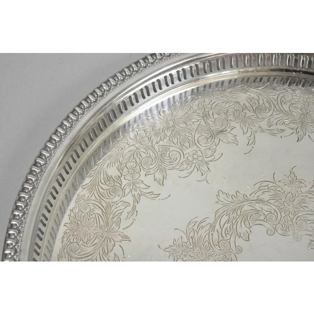 Mid 20th Century Webster Wilcox "Brandon Hall" 7572g Silver Plated Reticulated 15" Round Bar Tray For Sale In Philadelphia - Image 6 of 13