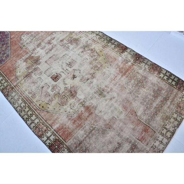 Vintage Oushak Handknotted Floral Carpet For Sale In Phoenix - Image 6 of 10