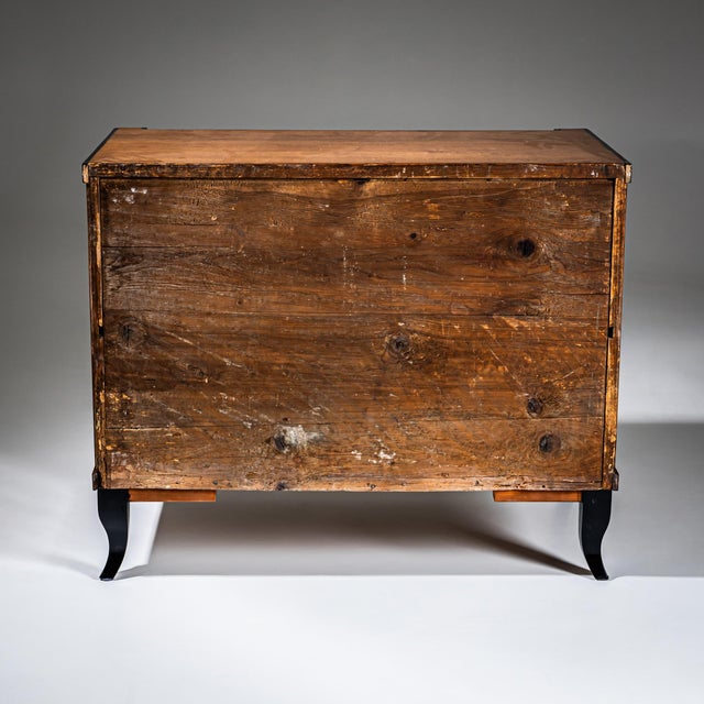 Biedermeier Chest of Drawers with Burl Veneer, Southern Germany, 1820 For Sale - Image 6 of 10