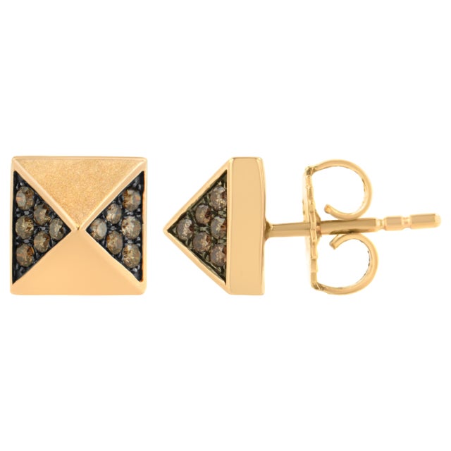 Contemporary 14K Rose Gold 1/4 Cttw Brown Diamond Pyramid Stud Earring (Brown Color, SI1-SI2 Clarity) For Sale - Image 3 of 6