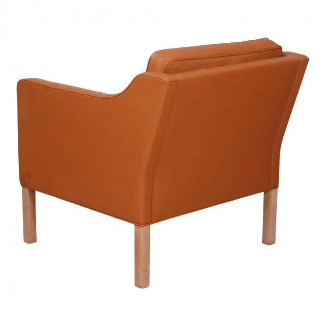 Børge Mogensen Model 2321 Lounge Chair in Cognac Bison Leather by Børge Mogensen for Fredericia For Sale - Image 4 of 5