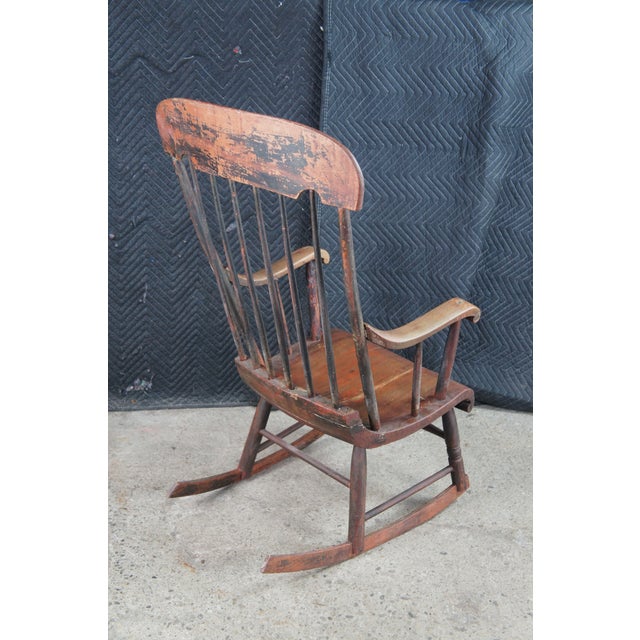 19th Century Antique Early American Country Farmhouse Windsor Slat Back Rocking Chair For Sale - Image 5 of 12