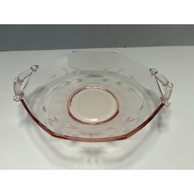 Early 20th Century Art Deco Blush Pink Etched Glass Handled Bowl With Fitted Underplate For Sale In Indianapolis - Image 6 of 9
