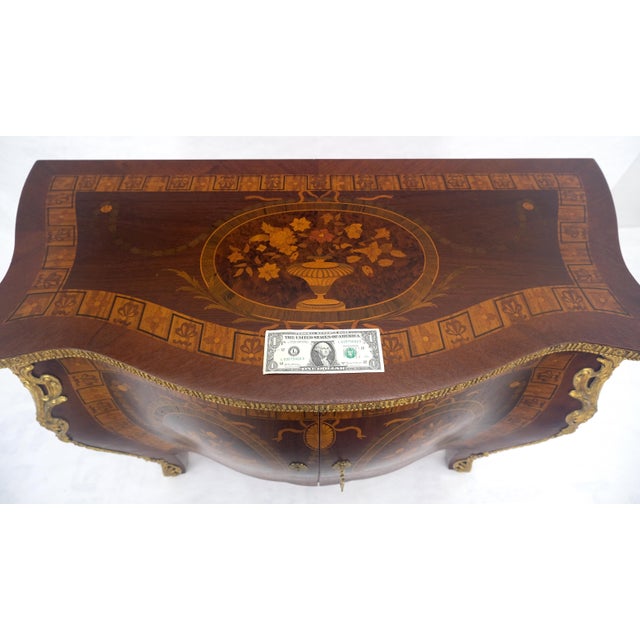 Very Fine Large Bombe Brass Mount Inlay Italian Console Dresser MINT For Sale - Image 9 of 17