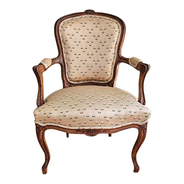 1940s Carved French Louis XV Armchair with Delicate, Floral Pattern For Sale