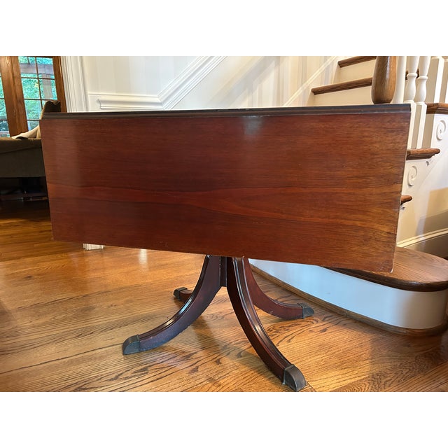 Antique classic dropleaf table in beautiful condition!